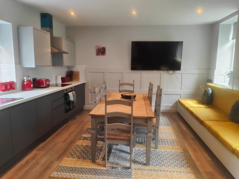 Chelsea 2 Bedroom Promenade Apartment Blackpool Ngoại thất bức ảnh