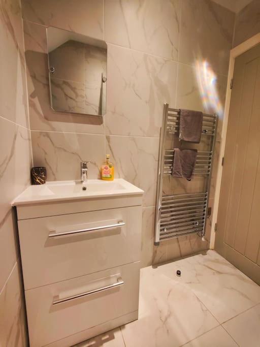 Chelsea 2 Bedroom Promenade Apartment Blackpool Ngoại thất bức ảnh